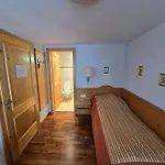 Haus Engel 3* Gams