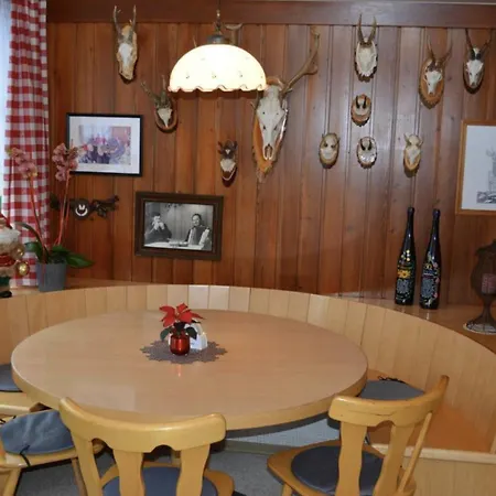 Haus Engel 3* Gams