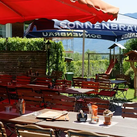 Haus Engel Hotel 3*