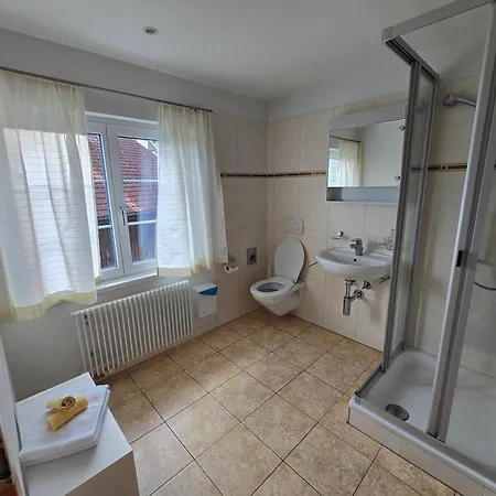 Hotel Haus Engel 3*